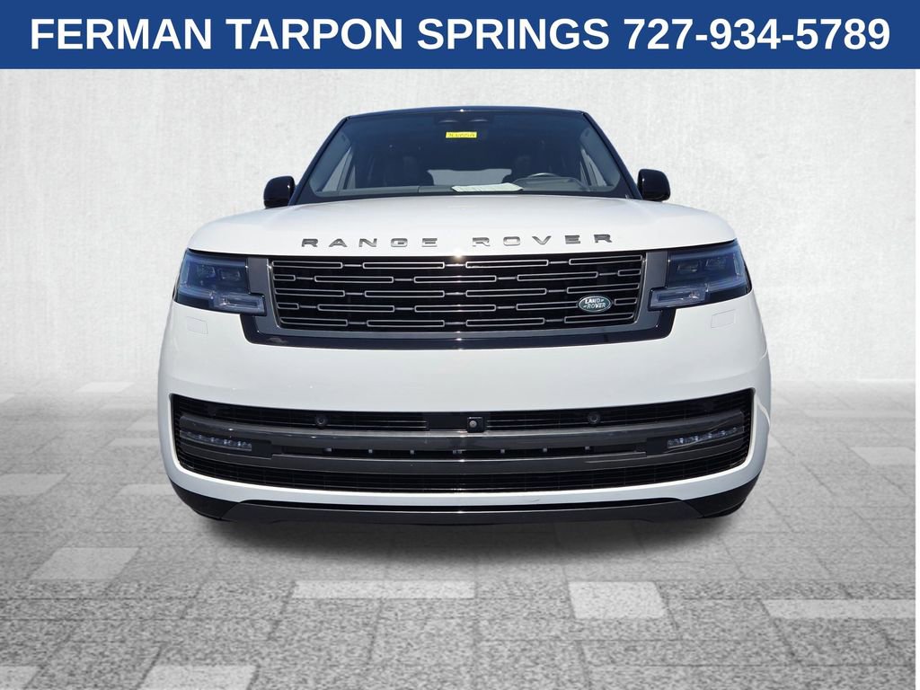 Used 2024 Land Rover Range Rover SE AWD/4WD image 2