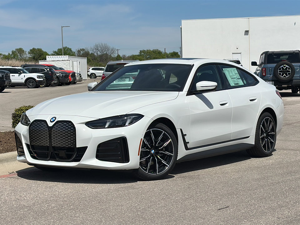 New 2026 BMW i4 eDrive40 w/ M Sport Package image 2