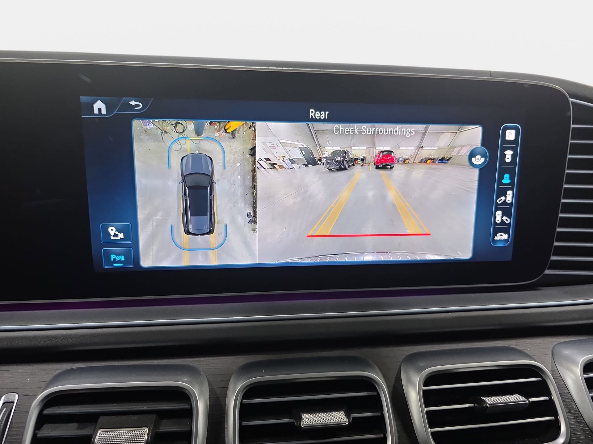 Used 2024 Mercedes-Benz Maybach GLS 600 4MATIC image 23
