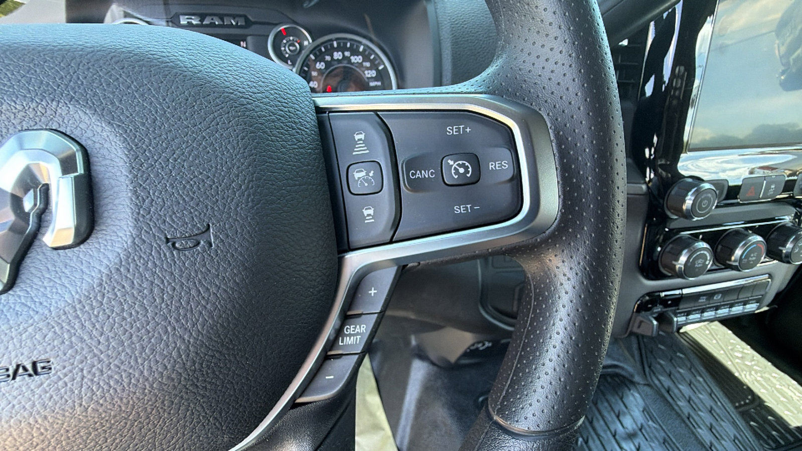 New 2026 RAM 5500 Tradesman w/ Chrome Appearance Group image 30