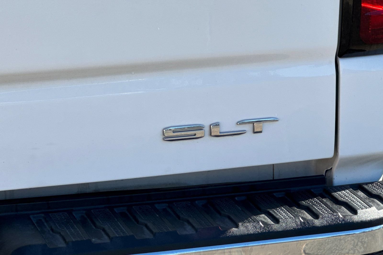Certified 2025 GMC Sierra 1500 SLT RWD image 27