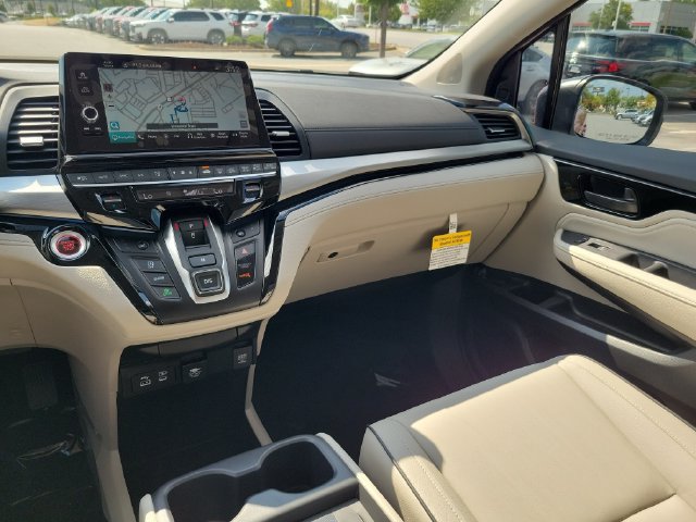 New 2027 Honda Odyssey Touring image 31