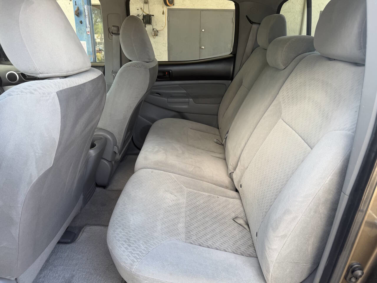 Used 2010 Toyota Tacoma PreRunner RWD image 11