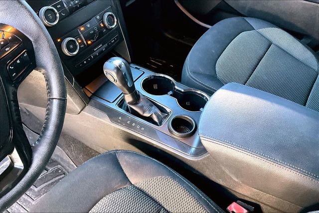 Used 2019 Ford Explorer XLT image 15