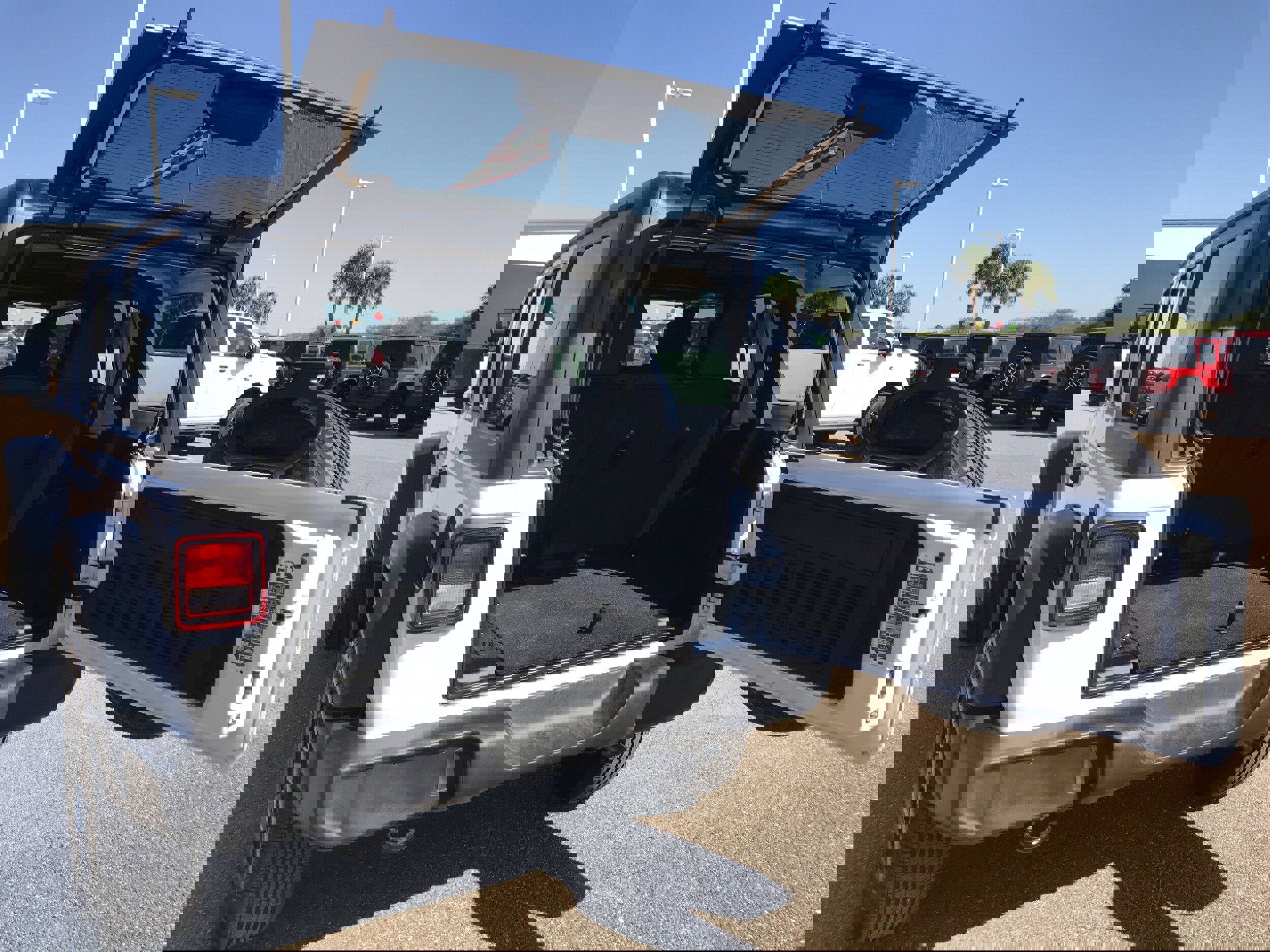 New 2026 Jeep Wrangler Unlimited Sport image 21