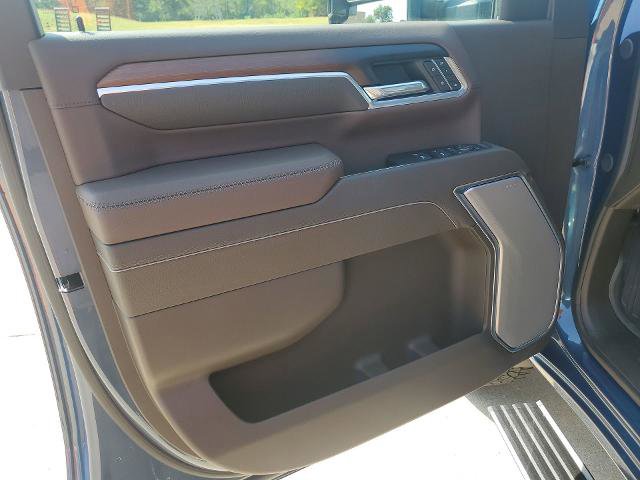 New 2026 GMC Sierra 3500 Denali w/ Denali Reserve Package image 30