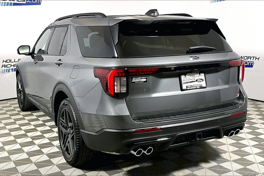 New 2026 Ford Explorer ST w/ Sun And Sound Package AWD/4WD image 3