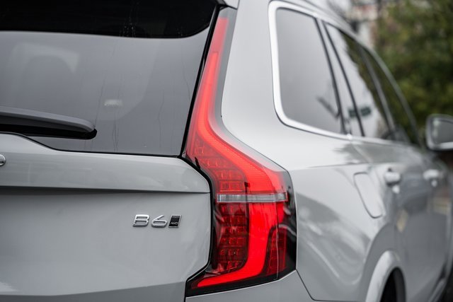 New 2026 Volvo XC90 B6 Plus w/ Protection Package Premier image 6
