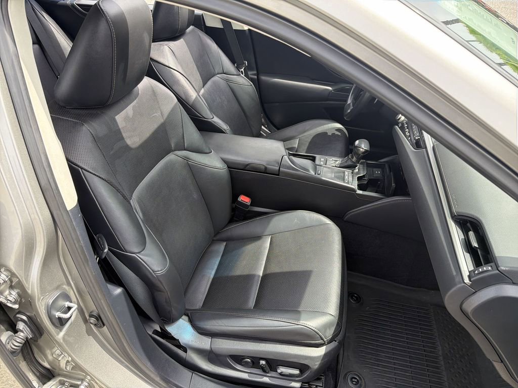 Used 2021 Lexus ES 300h FWD image 25