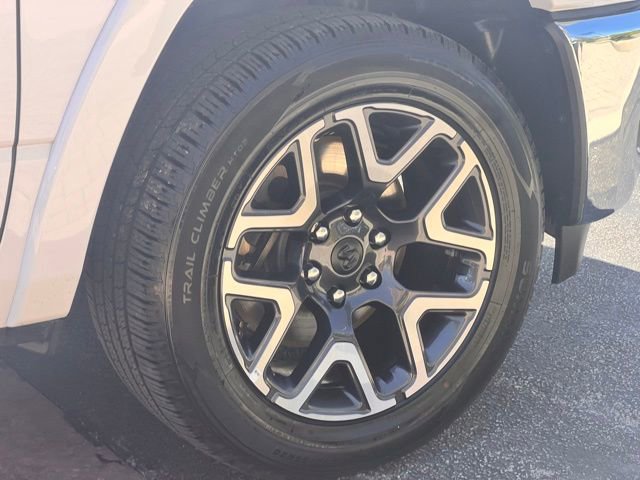 Used 2026 RAM 1500 Laramie image 44
