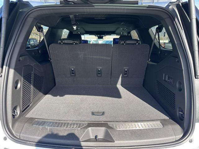 New 2026 Chevrolet Suburban Premier image 12