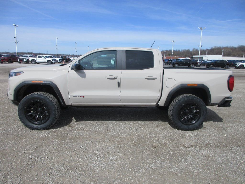 New 2026 GMC Canyon AT4 image 8