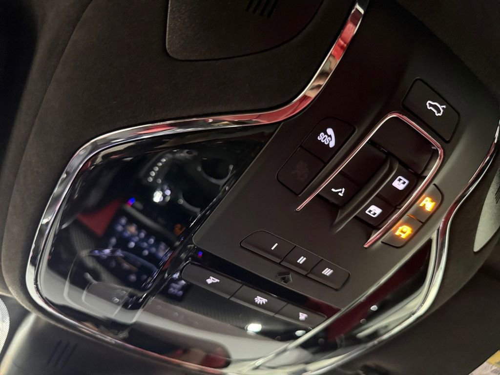 Used 2022 Maserati Quattroporte Modena Q4 image 35