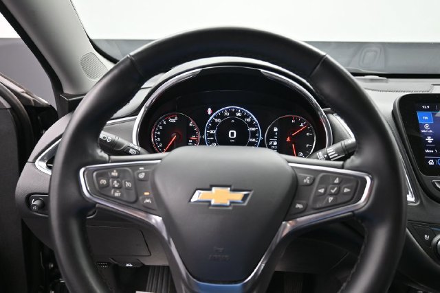 Used 2024 Chevrolet Malibu LT FWD image 20