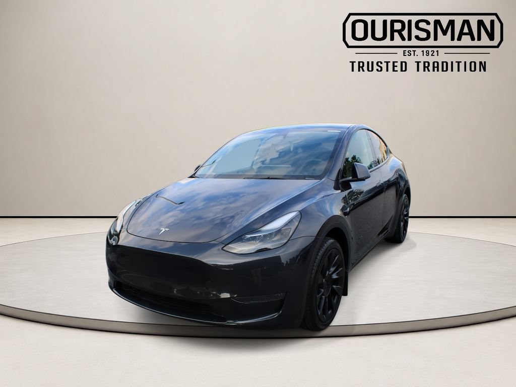 Used 2024 Tesla Model Y Long Range AWD/4WD image 5
