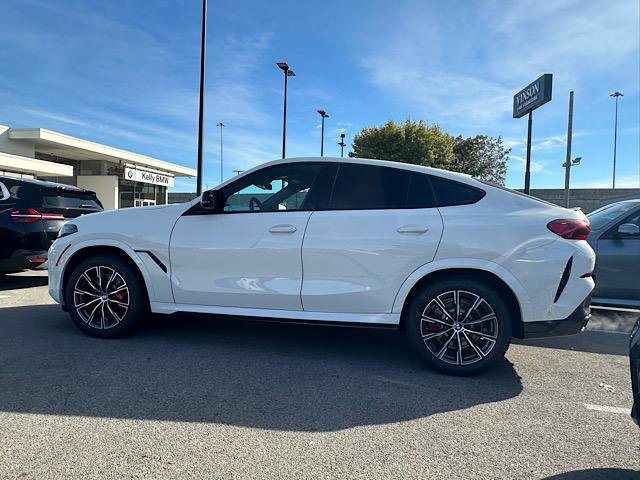 New 2026 BMW X6 M60i image 3