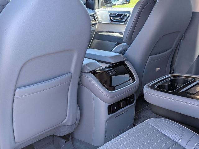 Used 2024 Lincoln Navigator L Black Label image 28