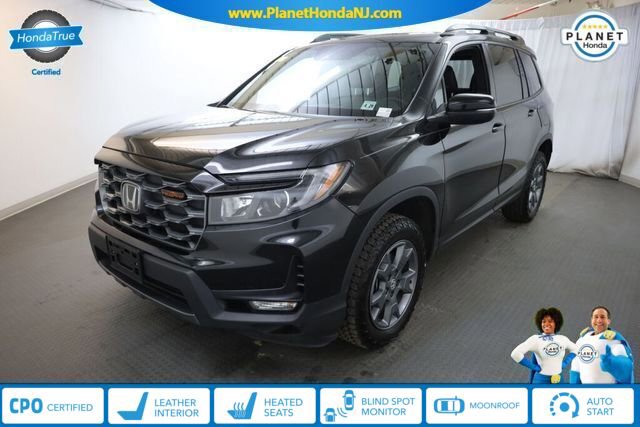 Certified 2024 Honda Passport TrailSport image 1