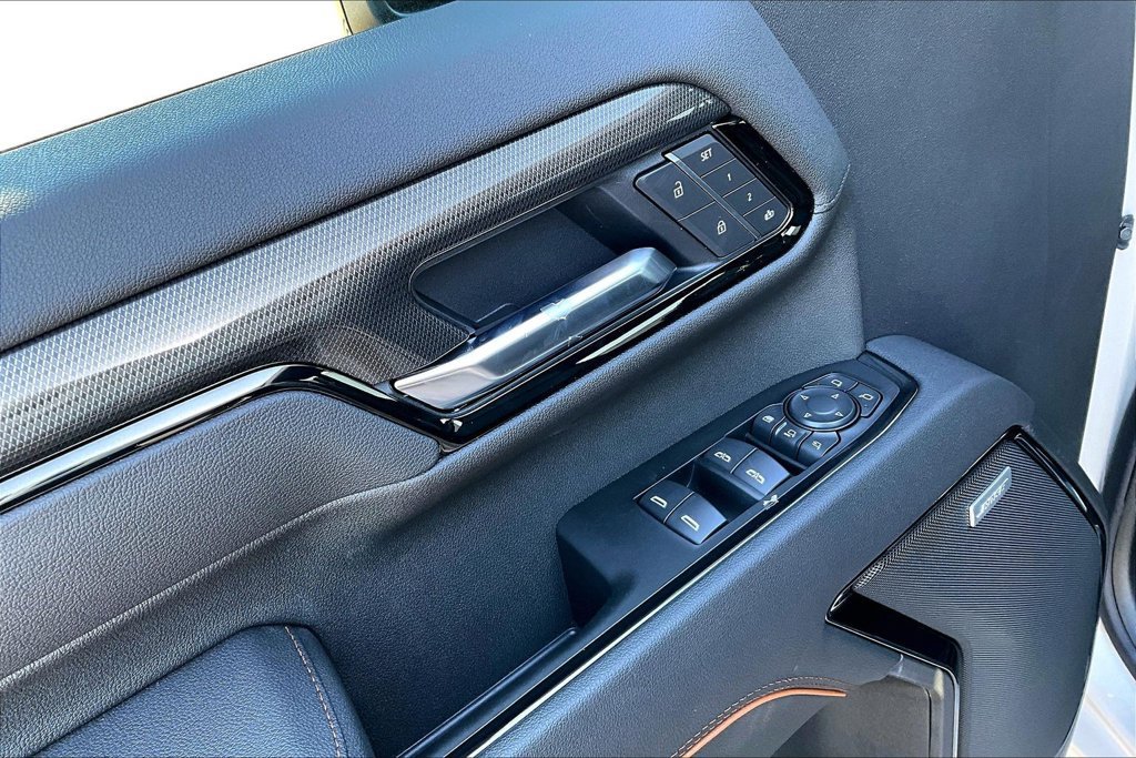 New 2026 GMC Sierra 2500 AT4 w/ AT4 Premium Plus Package AWD/4WD image 18