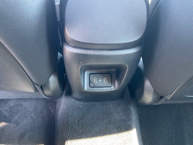 Used 2025 Hyundai Elantra SEL FWD image 13