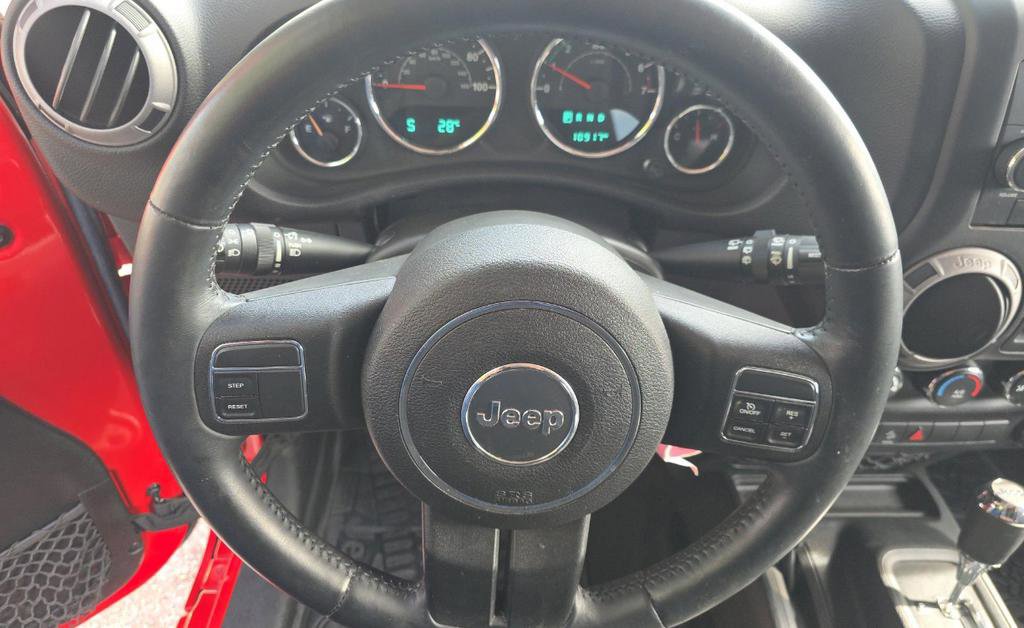 Used 2015 Jeep Wrangler Unlimited Sport w/ Quick Order Package 24S AWD/4WD image 13