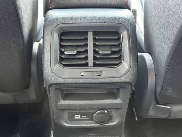 Used 2024 Volkswagen Tiguan Wolfsburg Edition FWD image 31