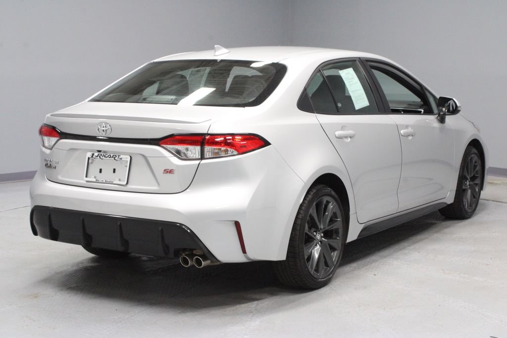 Used 2025 Toyota Corolla SE FWD image 8