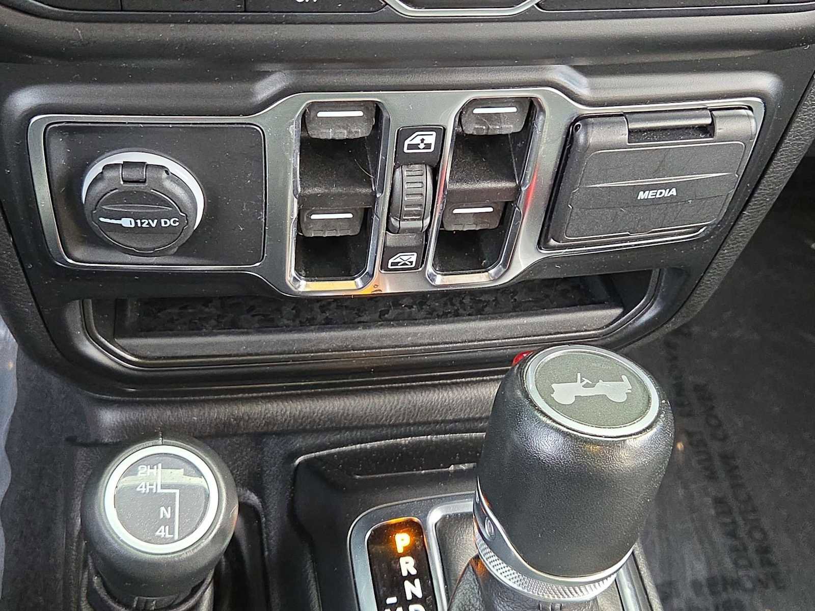 Used 2021 Jeep Wrangler Unlimited Sahara image 33