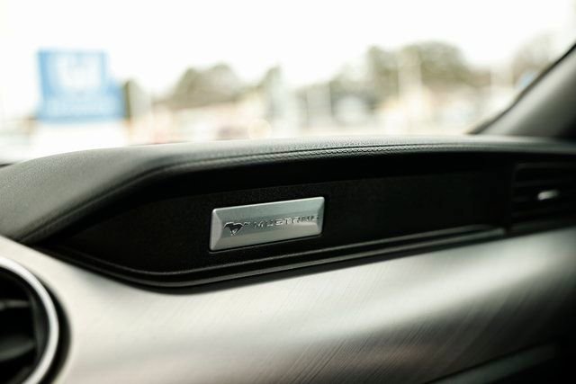 Used 2022 Ford Mustang Premium image 39