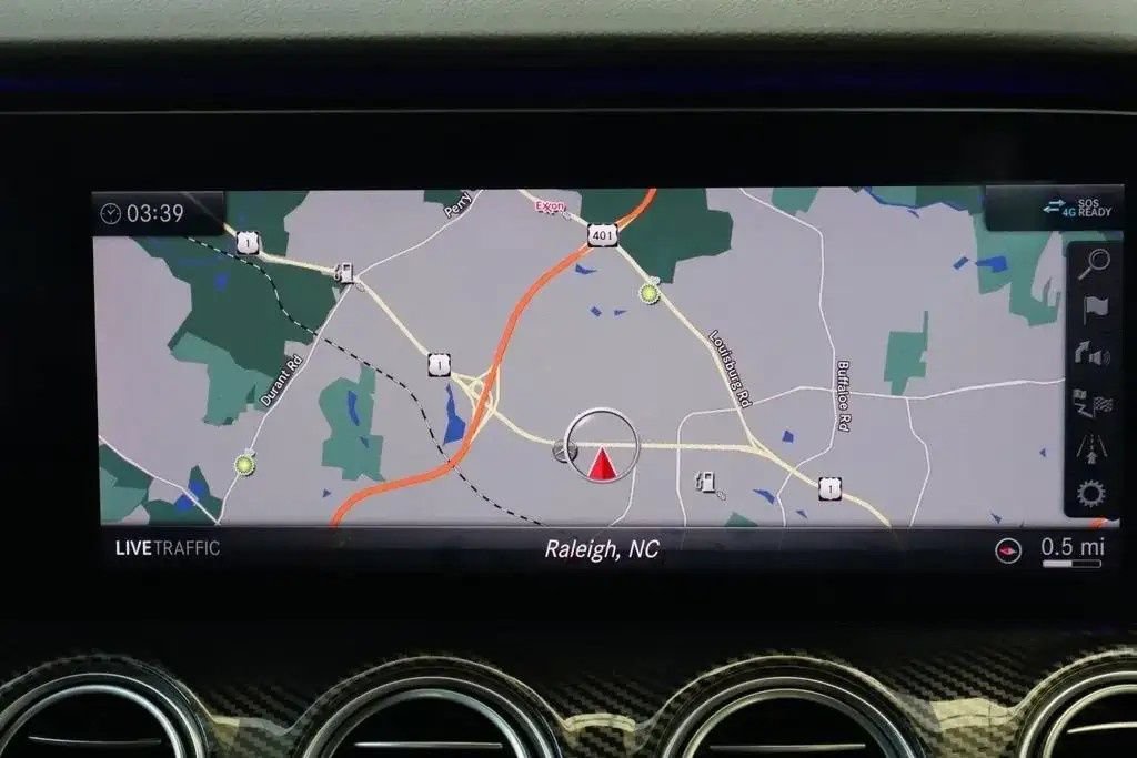 Used 2020 Mercedes-Benz E 450 4MATIC Sedan image 29