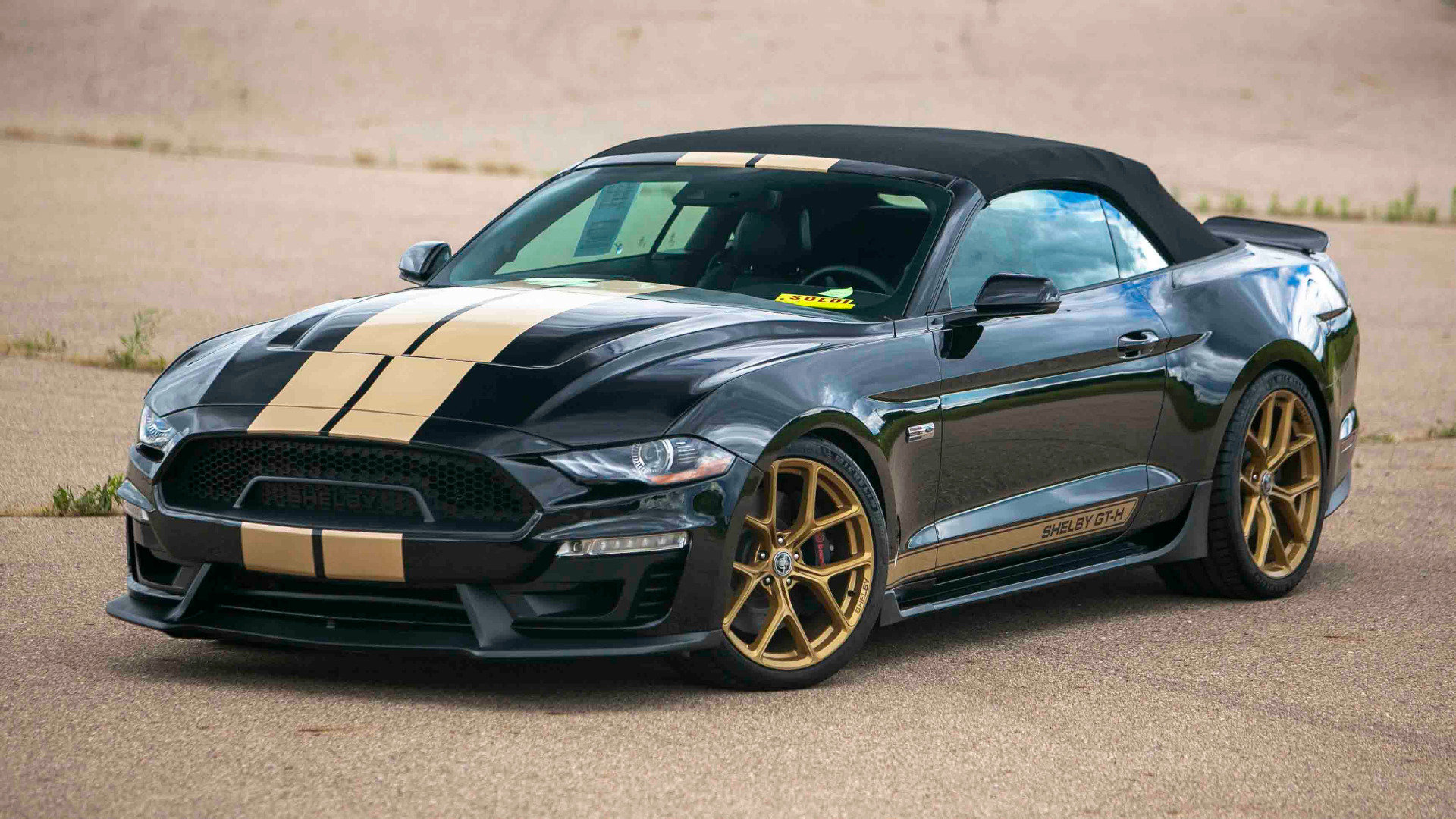 Used 2019 Ford Mustang GT Premium w/ GT Performance Package image 7