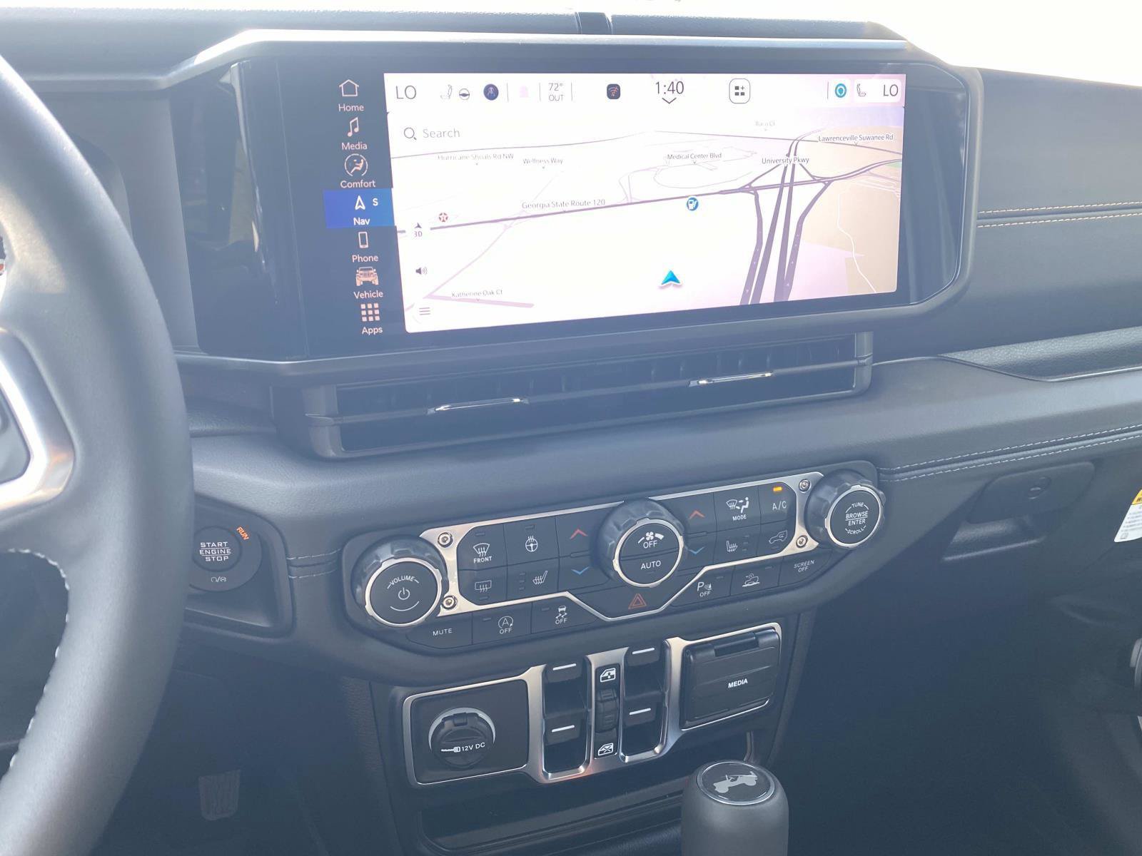 New 2027 Jeep Wrangler Unlimited Sahara AWD/4WD image 15