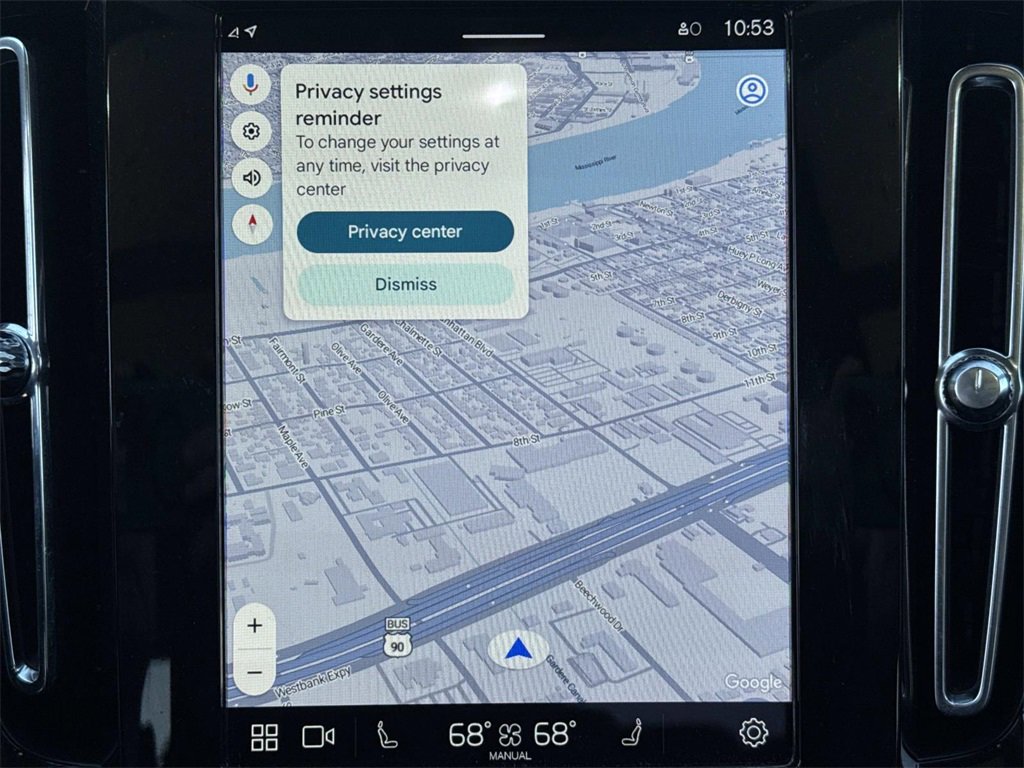 Used 2024 Volvo XC40 B5 Plus image 44