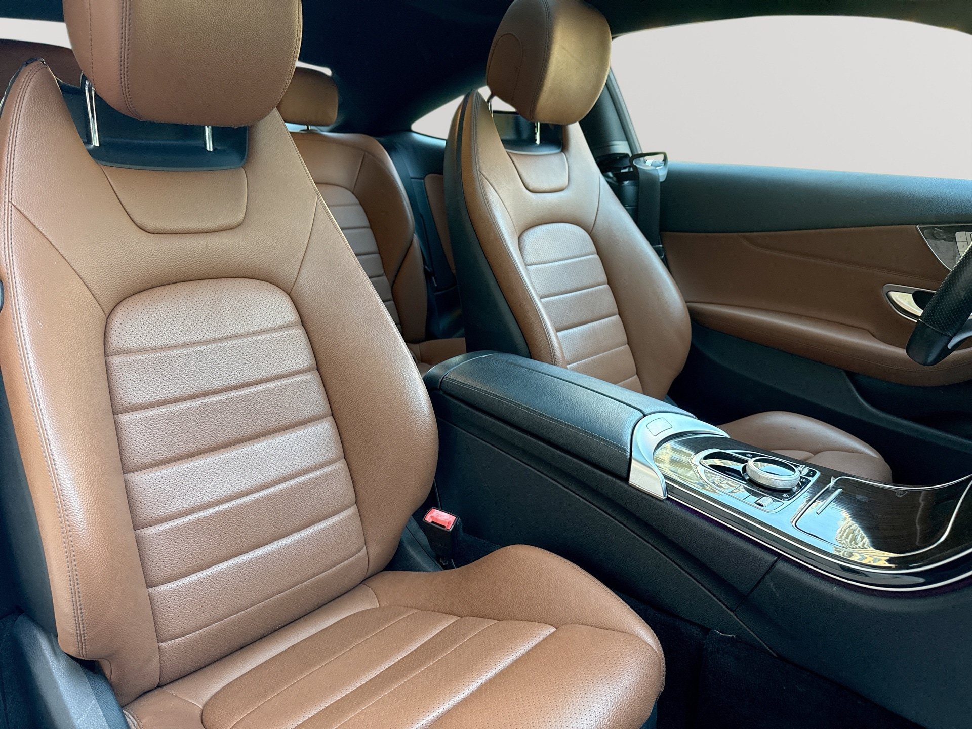 Used 2019 Mercedes-Benz C 300 Coupe w/ AMG Line image 27