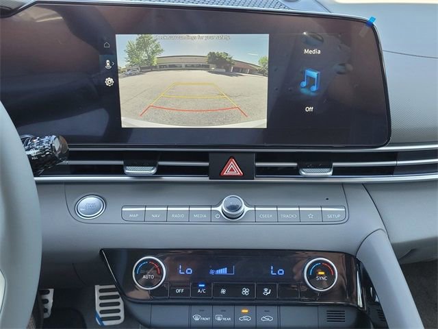 New 2025 Hyundai Elantra SEL image 42