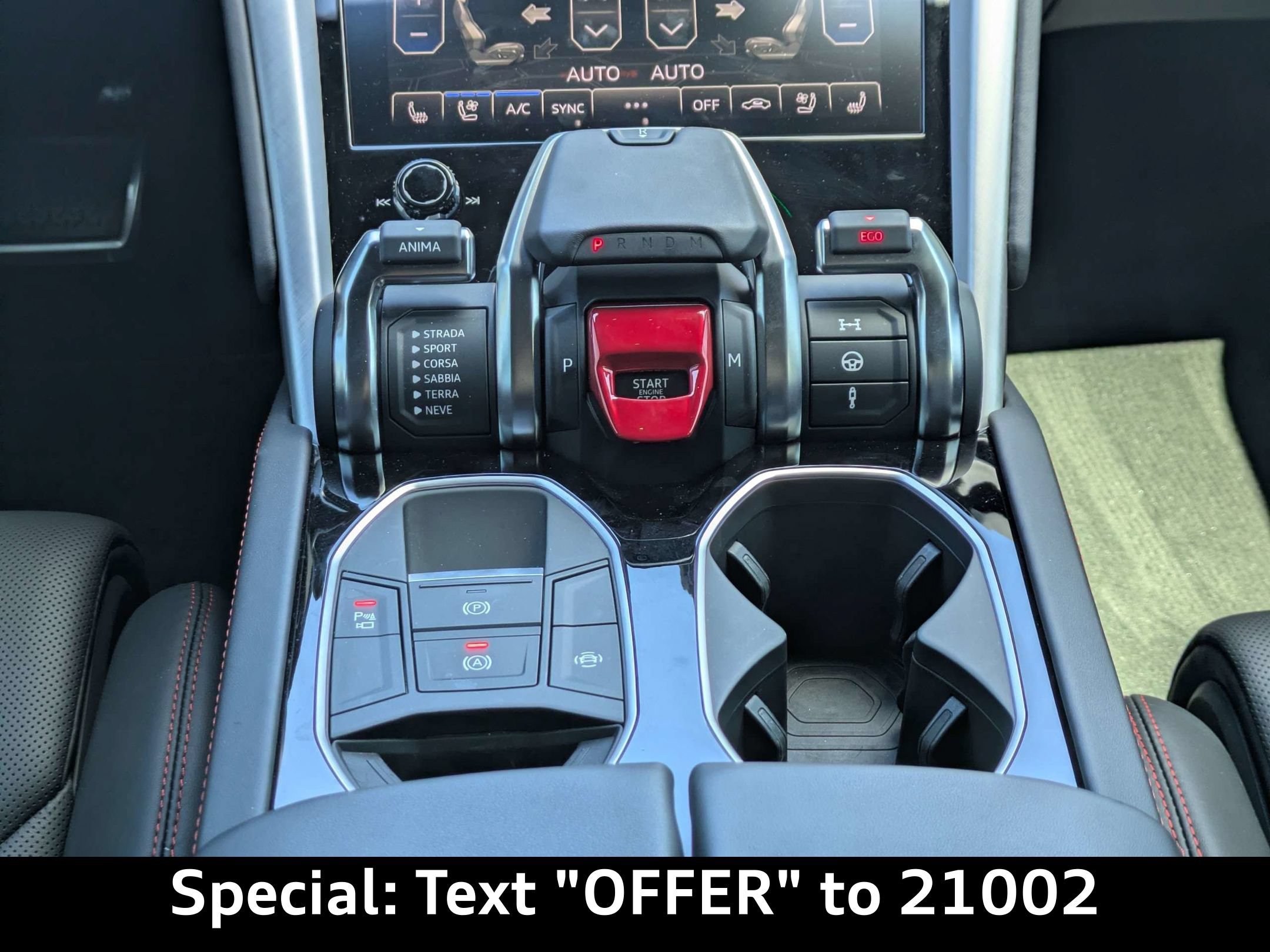 Used 2021 Lamborghini Urus AWD/4WD image 22