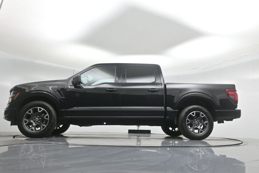 New 2024 Ford F150 XLT w/ XLT Black Appearance Package image 7