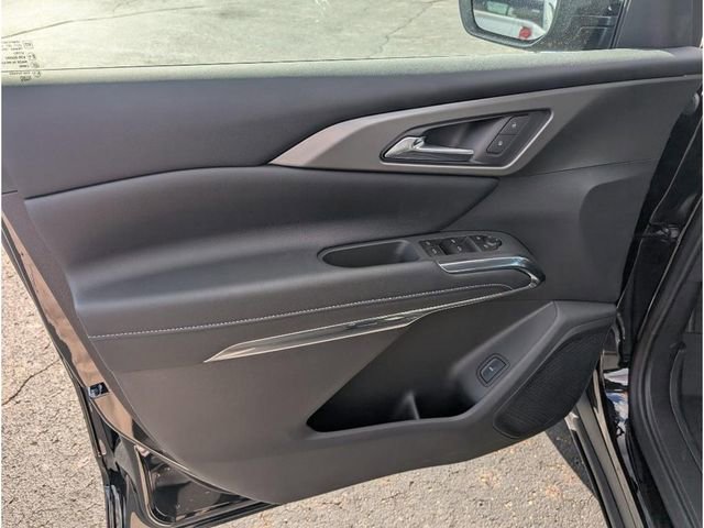 New 2026 Chevrolet Traverse LT w/ Driver Confidence Package image 14