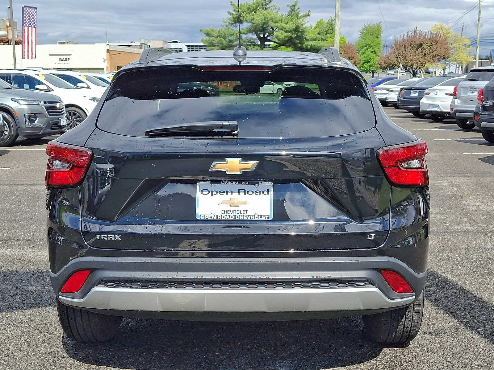Used 2024 Chevrolet Trax LT FWD image 6