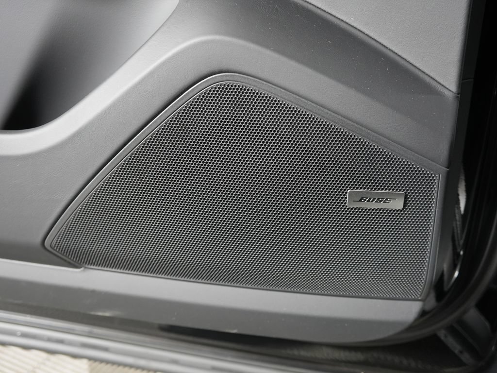 New 2026 Porsche Cayenne AWD/4WD image 17