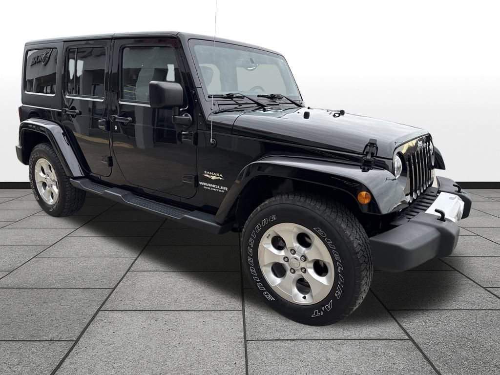 Used 2015 Jeep Wrangler Unlimited Sahara w/ Connectivity Group image 7