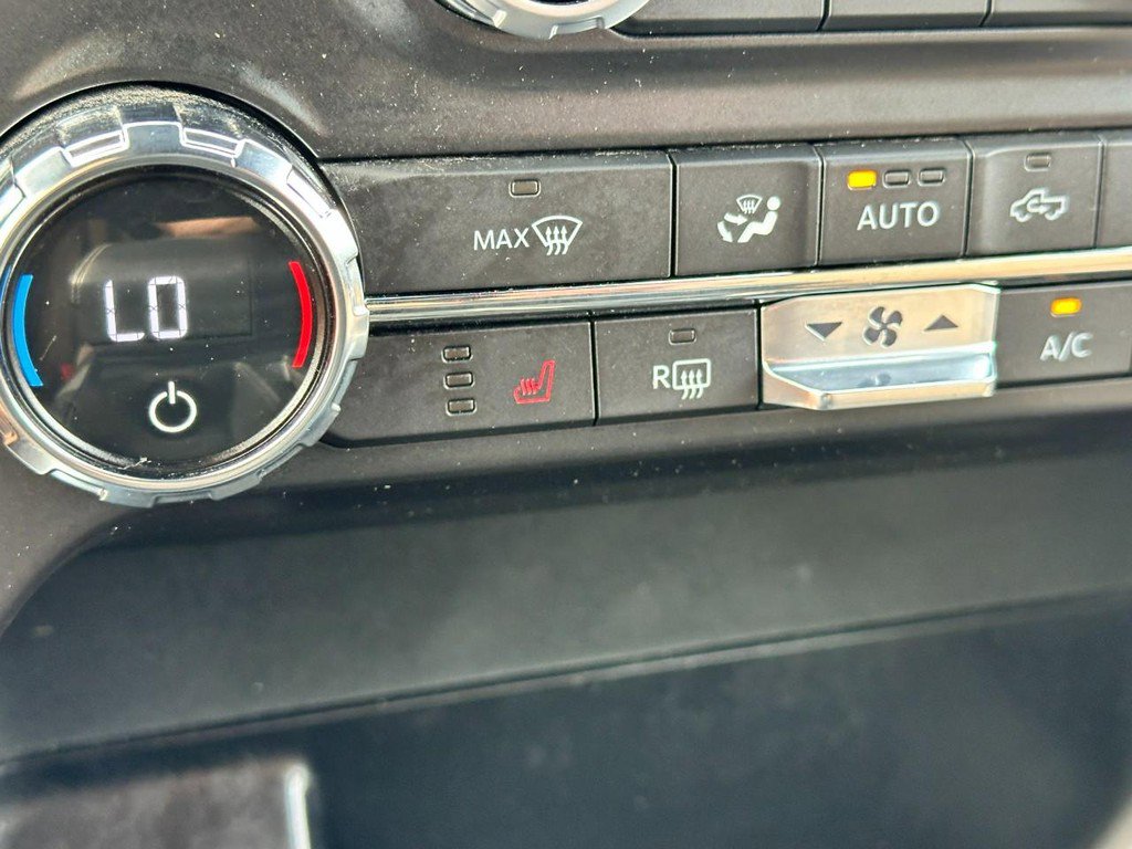 Used 2021 Ford F150 XLT w/ Equipment Group 302A High image 21