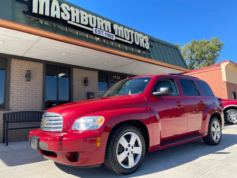 Used 2011 Chevrolet HHR LS image 2