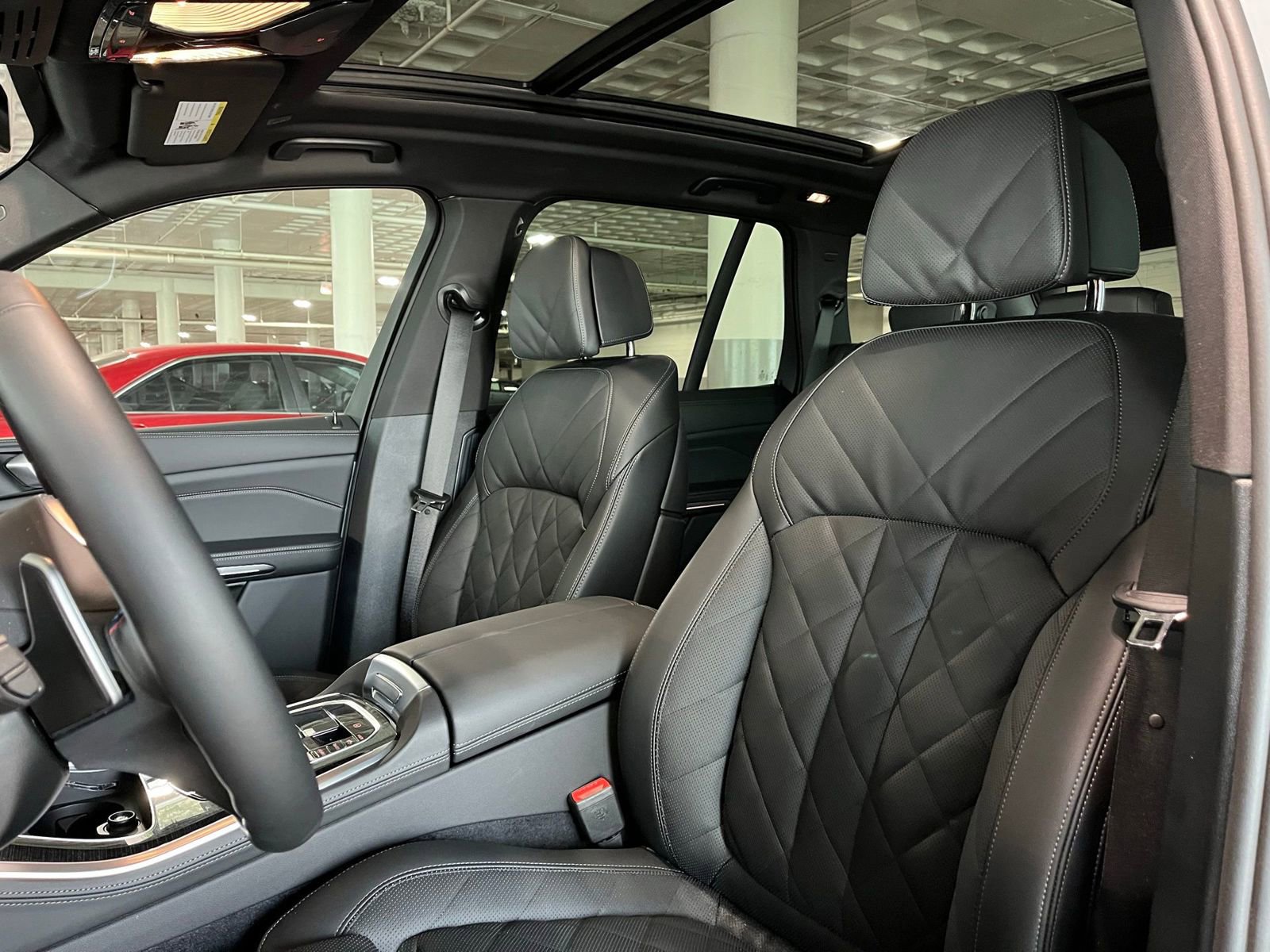 Used 2026 BMW X5 M60i w/ Climate Comfort Package AWD/4WD image 18