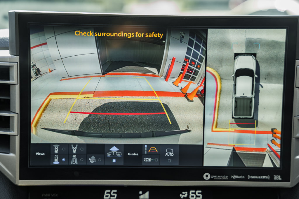 Used 2023 Toyota Tundra Limited AWD/4WD image 47