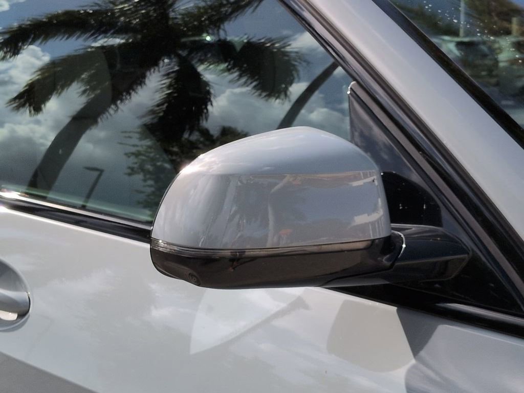 New 2026 BMW X5 xDrive40i w/ M Sport Package image 12