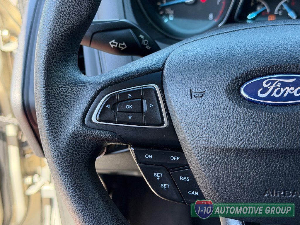 Used 2016 Ford Focus SE FWD image 23