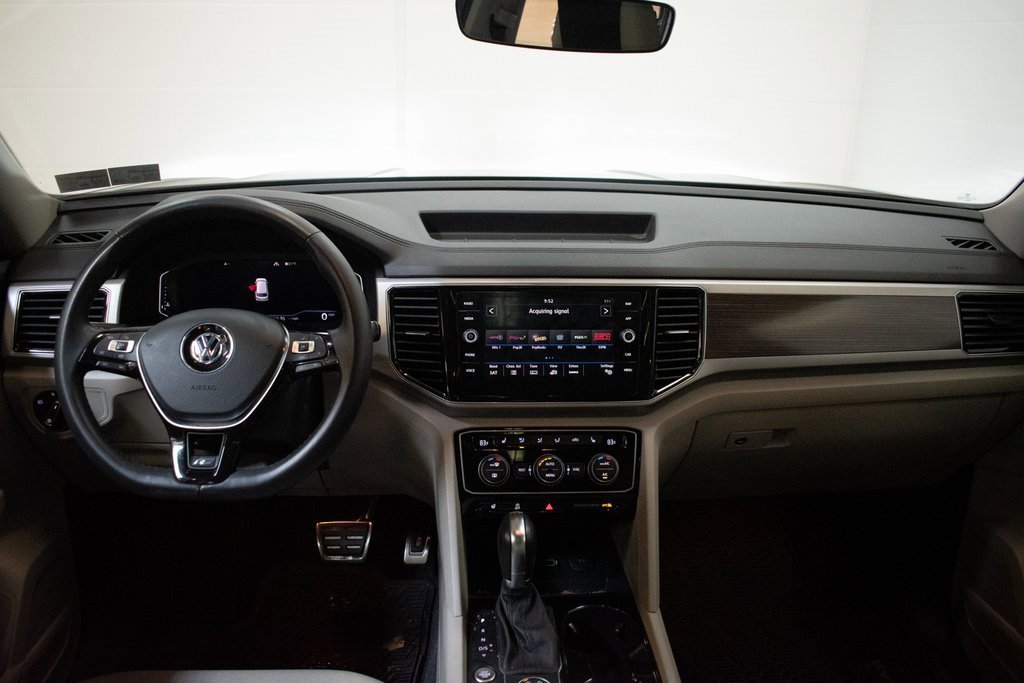 Used 2019 Volkswagen Atlas SEL R-Line image 11