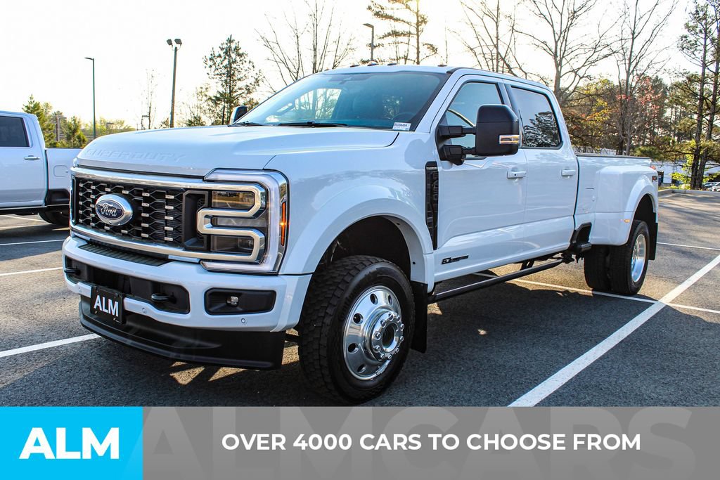 Used 2025 Ford F450 Platinum w/ FX4 Off-Road Package AWD/4WD image 2