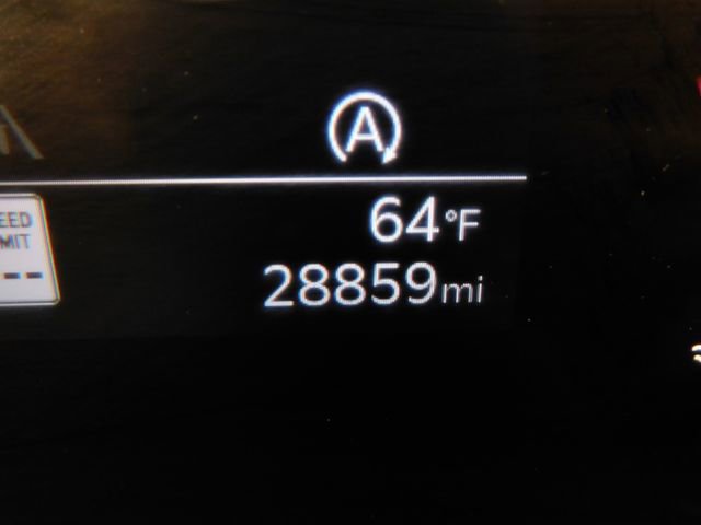 Used 2024 Kia Sorento S image 32